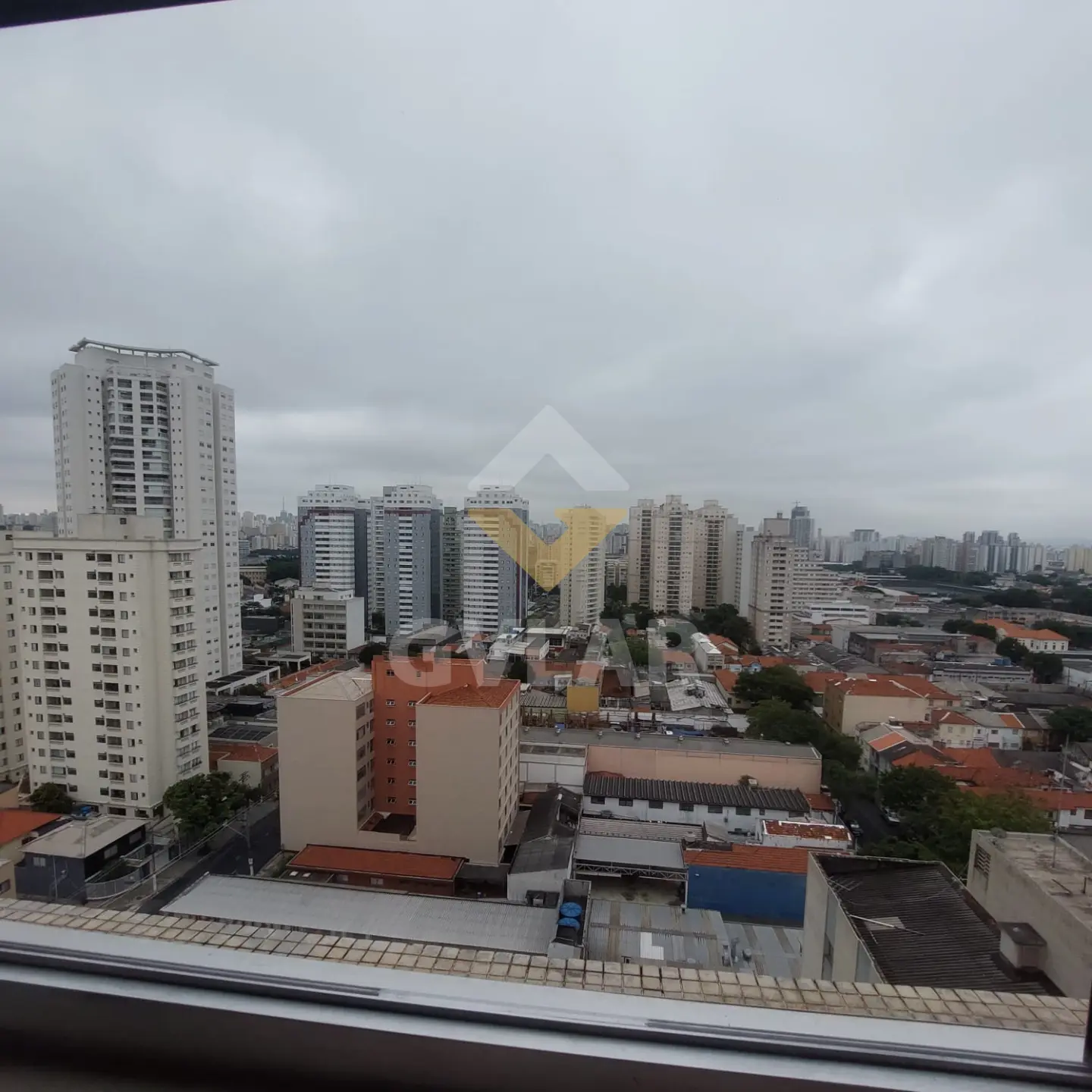 APARTAMENTO NA MOOCA - COM VISTA LIVRE ANDAR ALTO